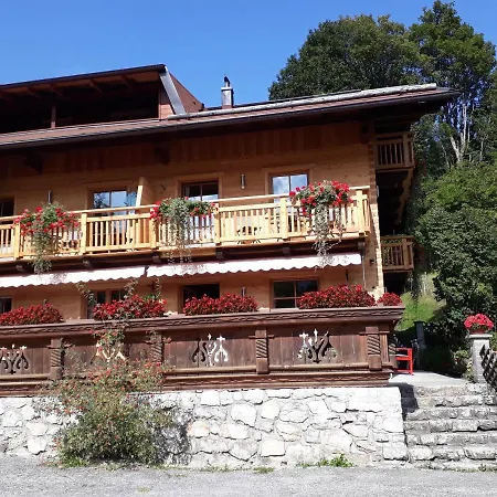 Bauernhof Waldesruh Farm stay