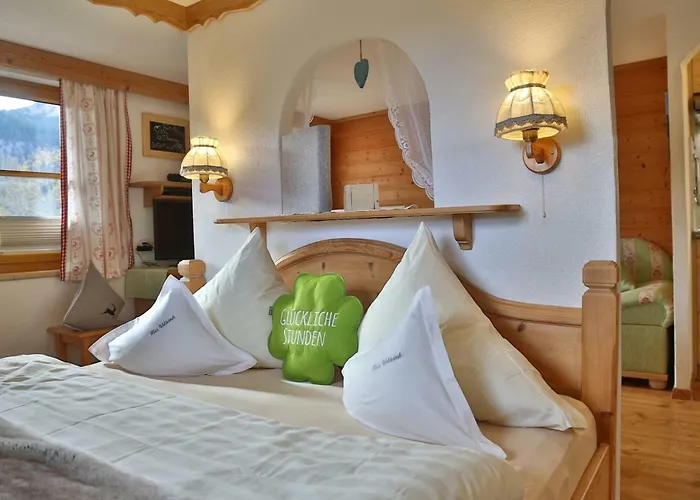 Bio-bauernhof Waldesruh Mit Hofladen *