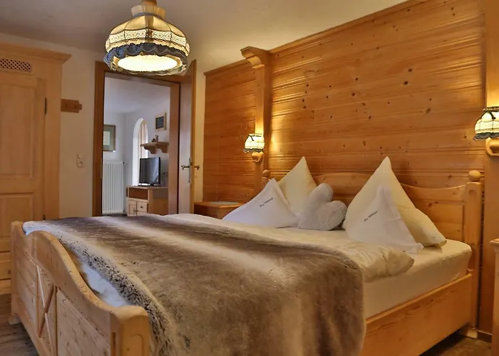 Bio-bauernhof Waldesruh Mit Hofladen Tannheim