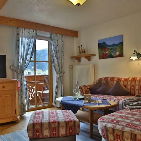 Bio-bauernhof Waldesruh Mit Hofladen